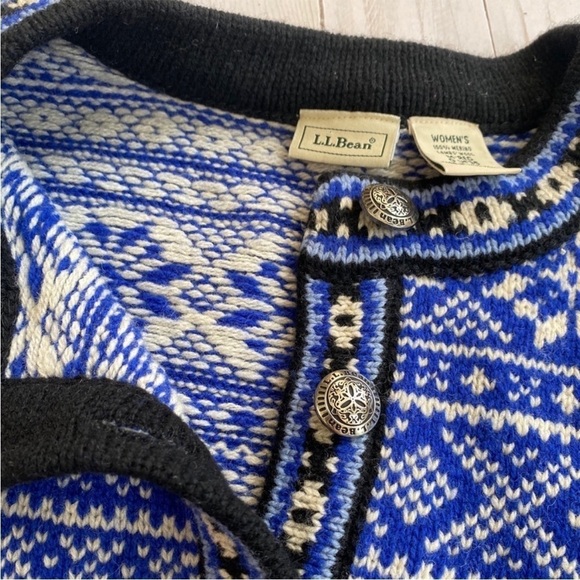 Vintage L.L. Bean FairIsle Nordic Birdseye Wool Sweater - Picture 9 of 13